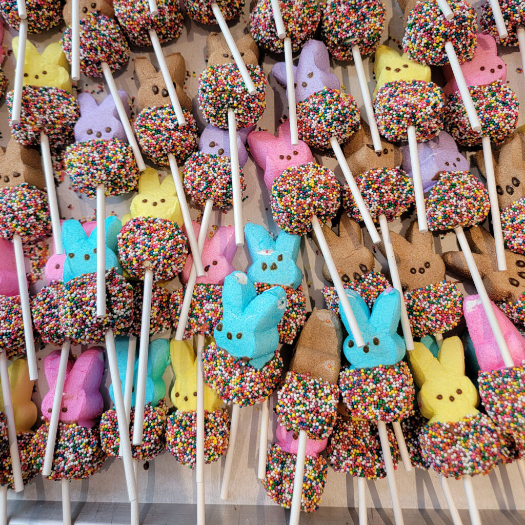 Peeps with Pants